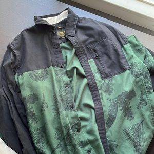 Warm Button Up Two Toned Pine Cone Print